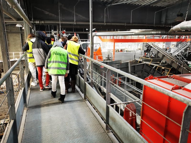 Visite des classes de sixième à l’usine Arc en Ciel à Couëron